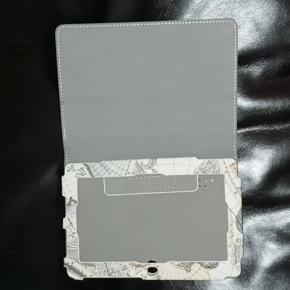 COPY - I pad Case - Picture 4 of 9